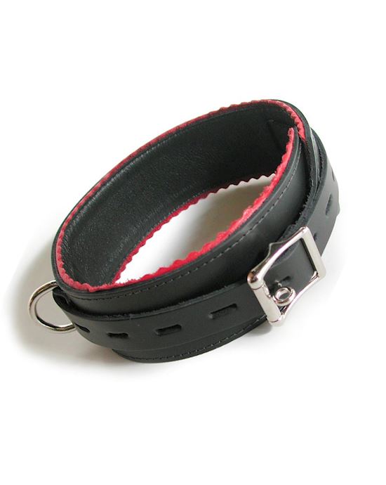 Leather-lined Buckling Collar With Scalloped Edges