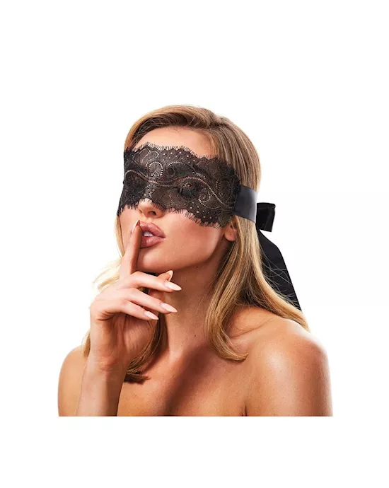 Secret Kisses ace Blindfold